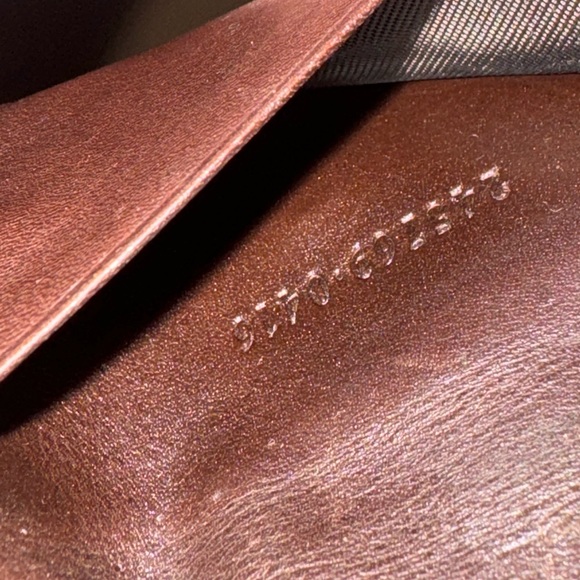 🔥GUCCI SHERRY LINE KEY HOLDER🔥 - Picture 8 of 8